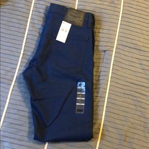 513 Levi’s 30 x 32
